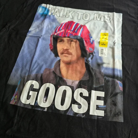 Top Gun “Talk to Me Goose” Tee L | Retro Movie Graphic | NWT - Picture 2 of 8